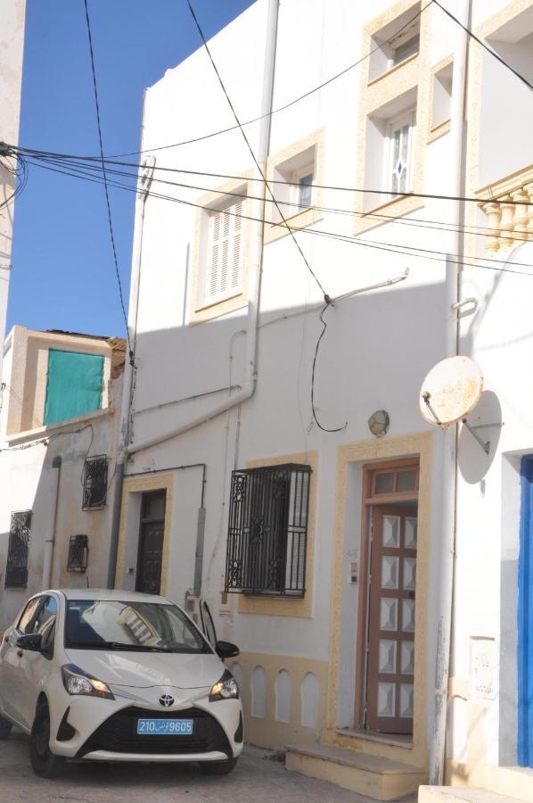 Dar El Fatimid Sur Le Port De Mahdia Free Wifi Apartamento Exterior foto